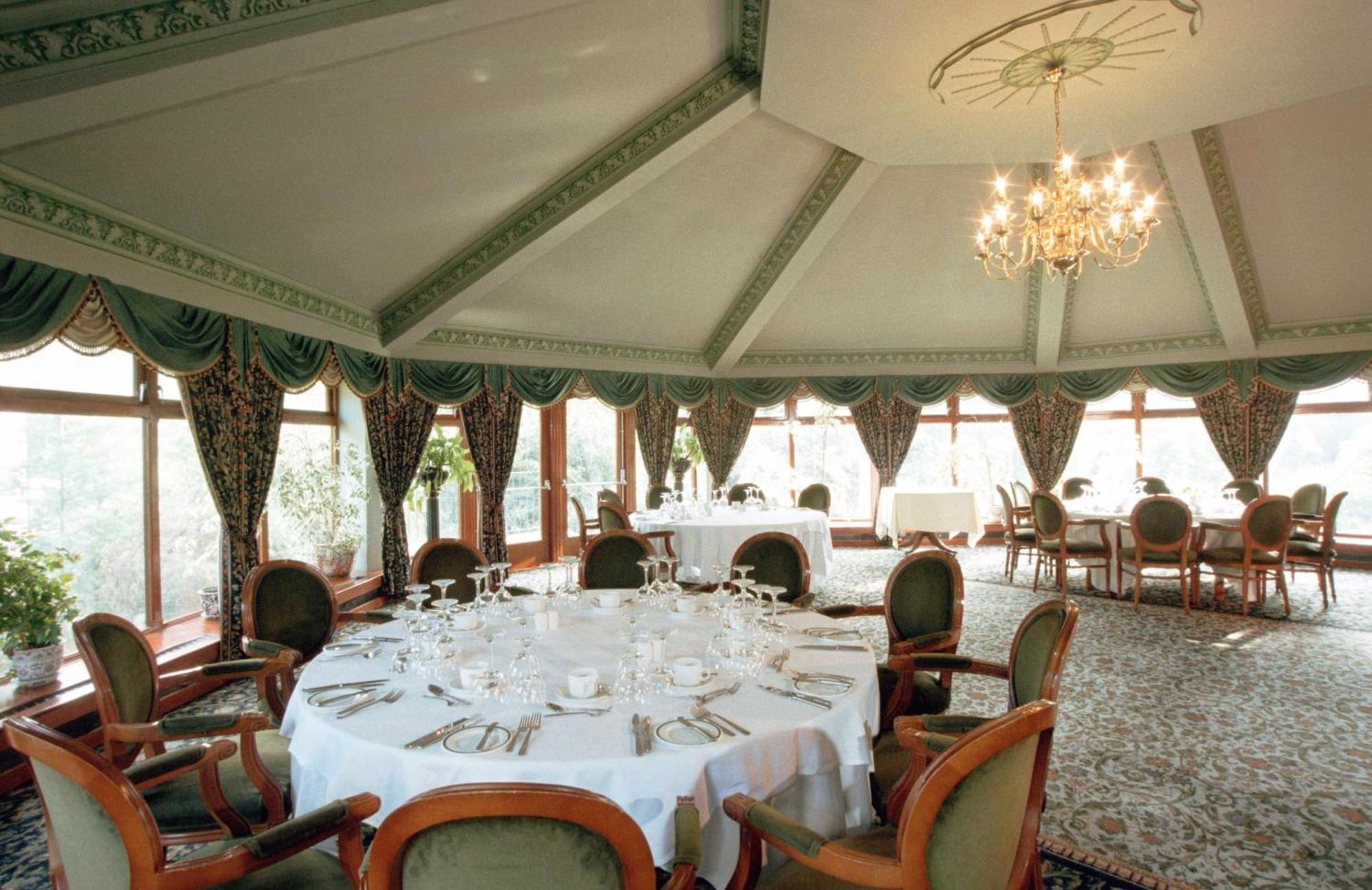 Tre-Ysgawen Hall & Spa Llangefni Zewnętrze zdjęcie