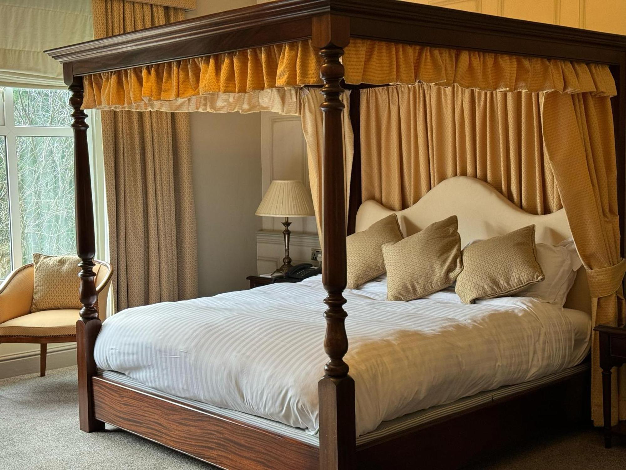 Tre-Ysgawen Hall & Spa Llangefni Zewnętrze zdjęcie