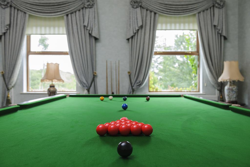 Tre-Ysgawen Hall & Spa Llangefni Zewnętrze zdjęcie